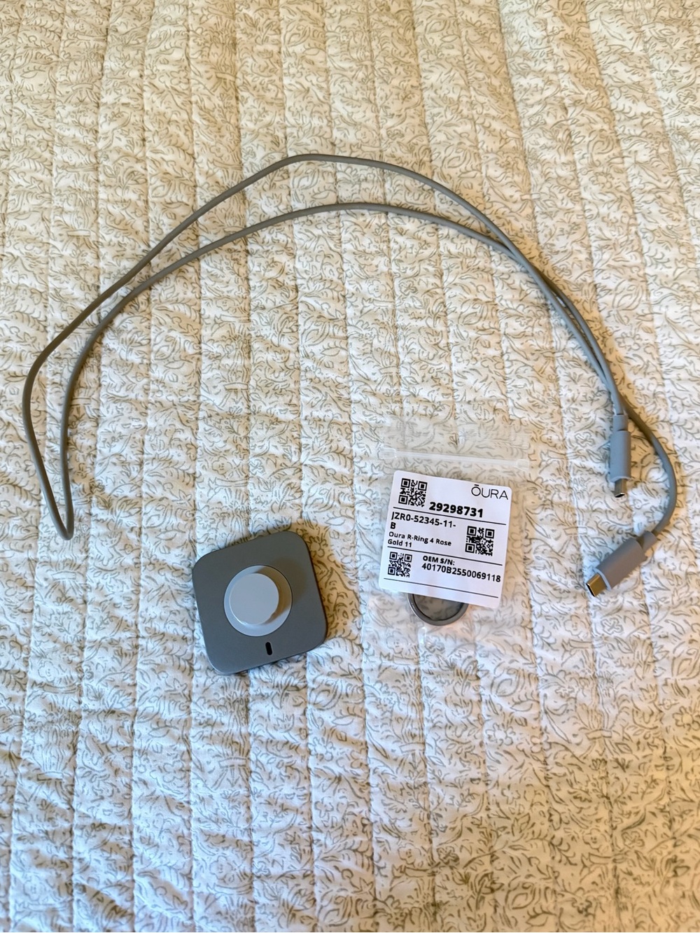 Oura Ring Gen 4, Rose Gold, Size 11, with Charging Dock and USB-C Cable